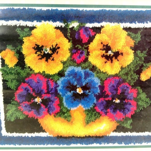 Caron Wonder Art Rug Latch Hook Kit Pot Of Pansies # 4294 - Picture 12 of 12